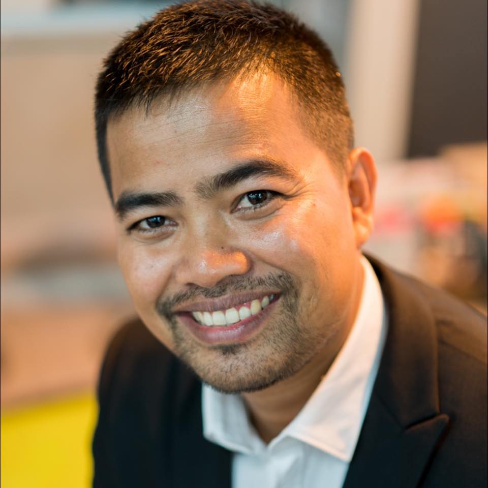 Noem Chhunny, CEO VIPASSA | mindfulness facilitator, author, entrepreneur and former monk